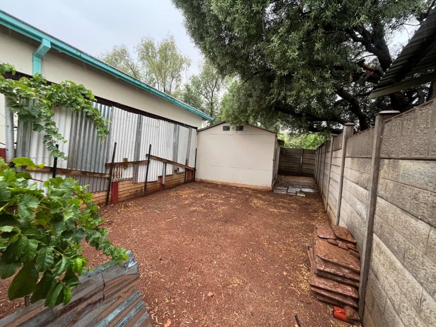 5 Bedroom Property for Sale in Die Rand Northern Cape